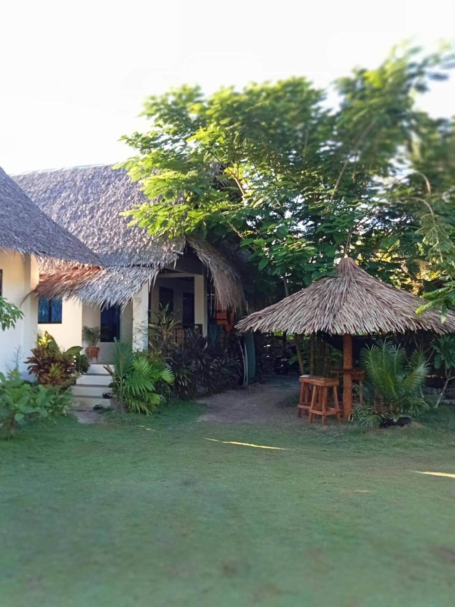 Weeroona Huts Homestay Pacifico San Isidro  Luaran gambar