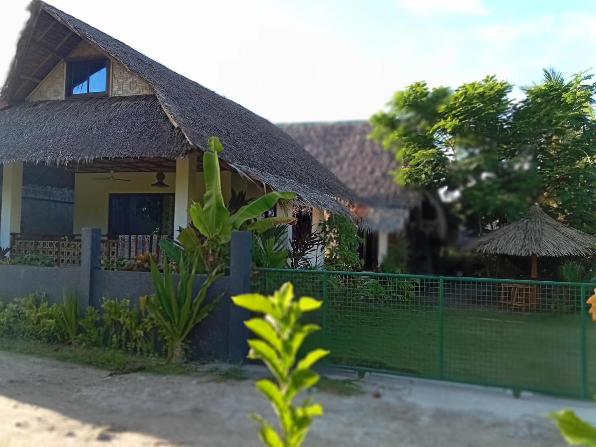 Weeroona Huts Homestay Pacifico San Isidro  Luaran gambar
