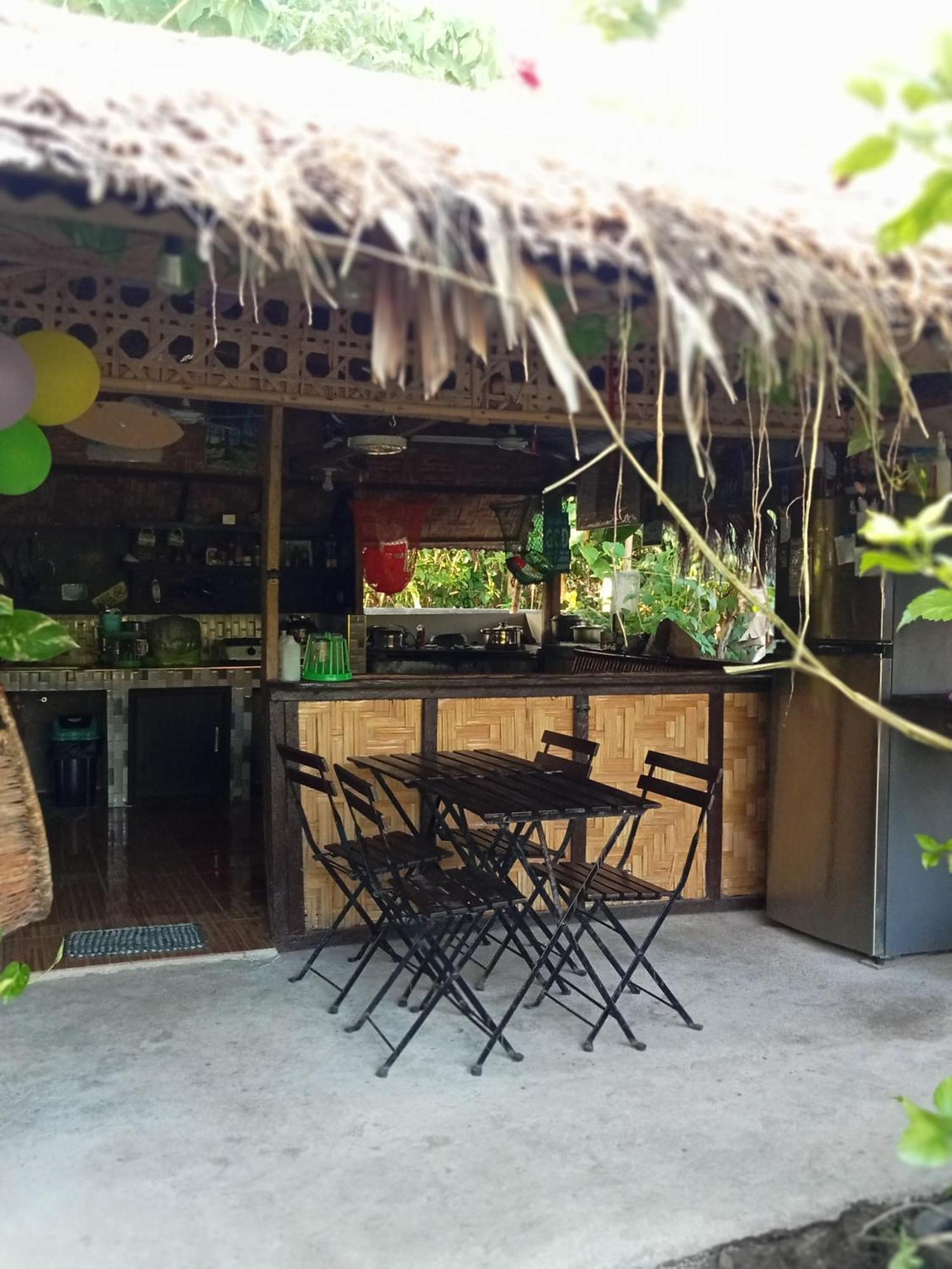 Weeroona Huts Homestay Pacifico San Isidro  Luaran gambar