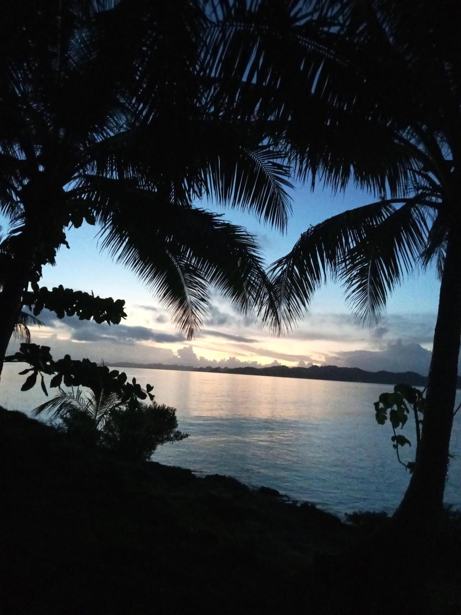 Weeroona Huts Homestay Pacifico San Isidro  Luaran gambar